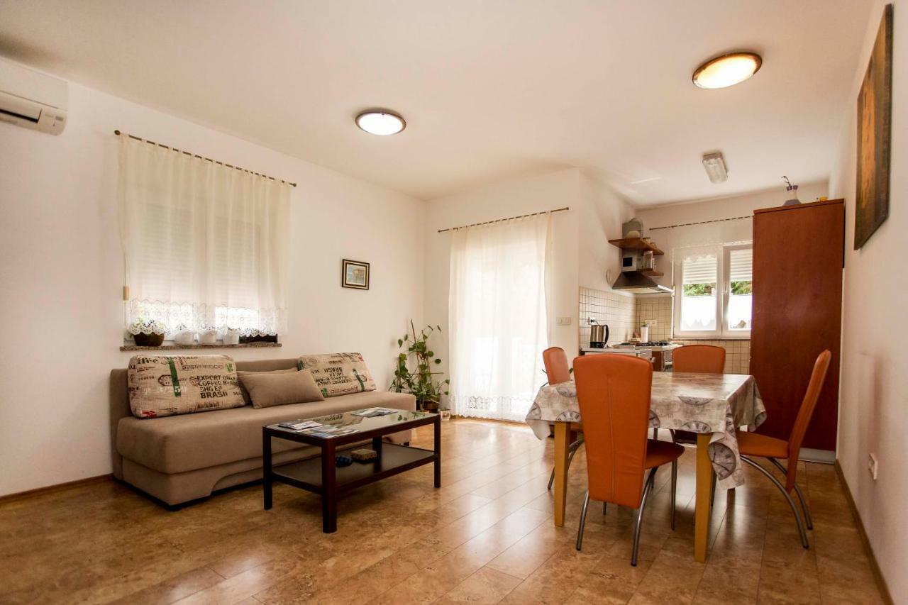 Apartment Beba Rovinj Eksteriør bilde